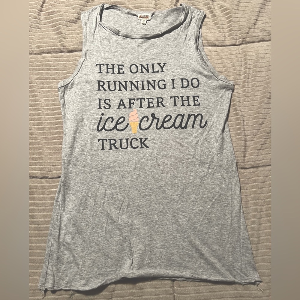 Ten Sixty Sherman.  Womens Gray Graphic Tank Top. size M.